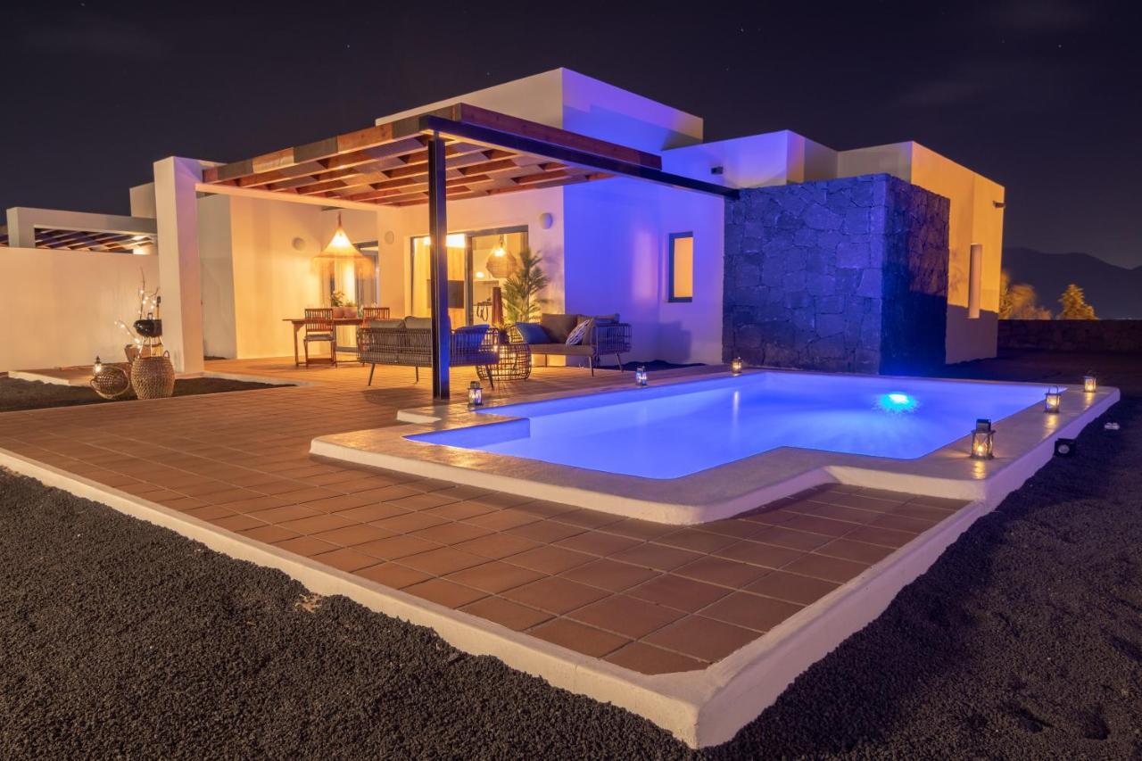 Villa Guajara By Villalia Playa Blanca  Exterior photo